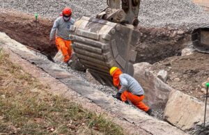 Aplican tecnología geotextil en Laguna Viña del Río para garantizar durabilidad del enrocado